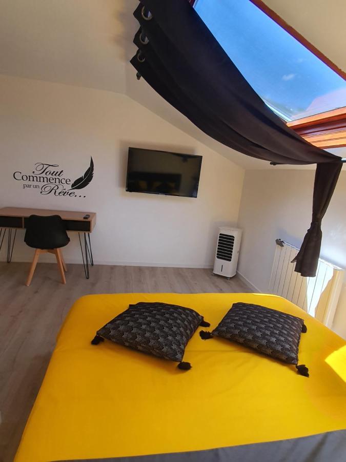 "Le Petit Paradis" Au Centre Ville D'Oyonnax Exterior foto