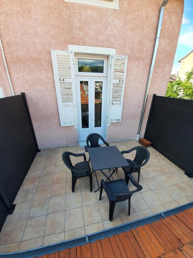 "Le Petit Paradis" Au Centre Ville D'Oyonnax Exterior foto